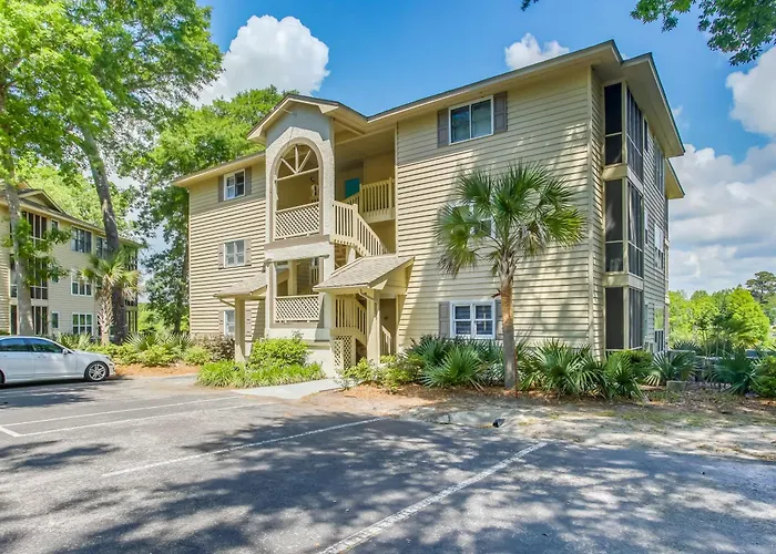 Sunset Beach Golf Condo W/ Pool ~ 2 Mi To Beach!