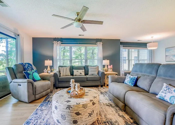 Sunset Beach Condo: Ideal Golfing Getaway!